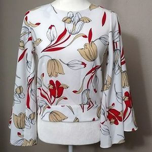 Depri Floral Top White Trumpet Sleeve  Blouse, Size -‎ Small
